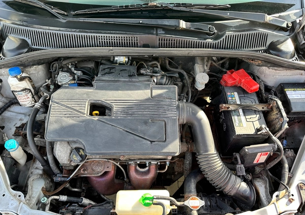 Suzuki SX4 cena 17500 przebieg: 205000, rok produkcji 2007 z Wrocław małe 379